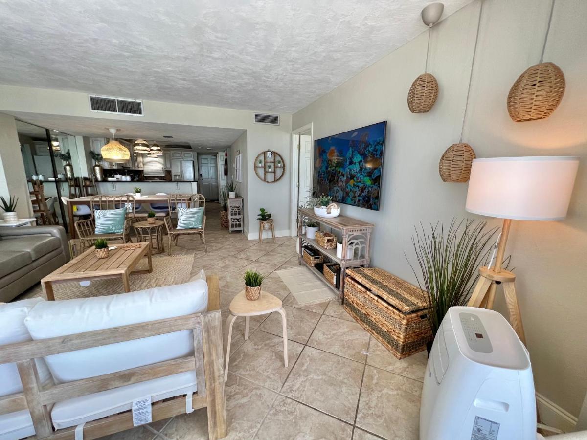 Beach Oasis 704 Lovely Daytona Ocean Front For 5 Sleeps Up To 12 Daytona Beach Buitenkant foto