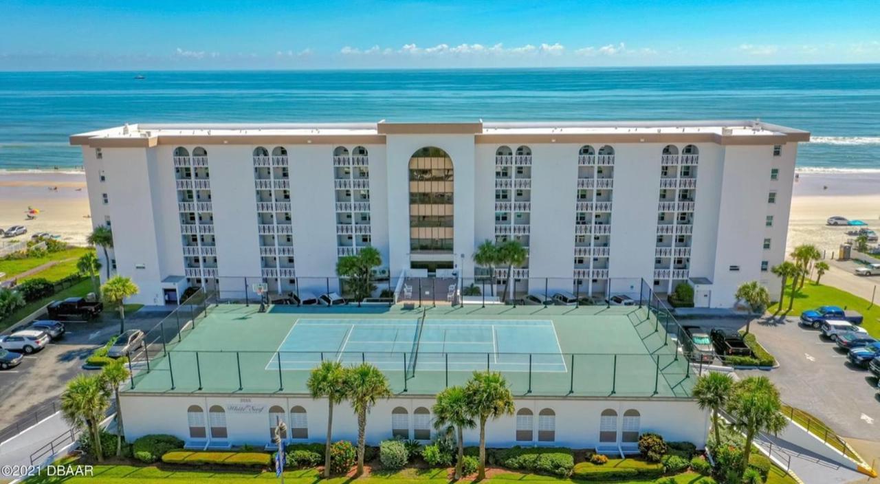 Beach Oasis 704 Lovely Daytona Ocean Front For 5 Sleeps Up To 12 Daytona Beach Buitenkant foto